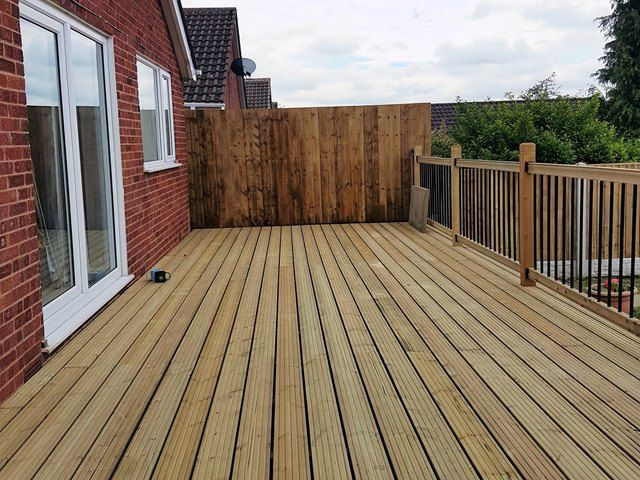 Decking installers in Sutton-in-Ashfield